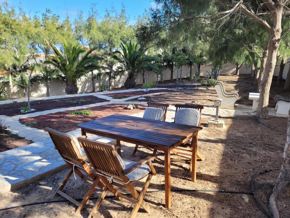 Fuerte Action Guest House Costa Calma Esterno foto
